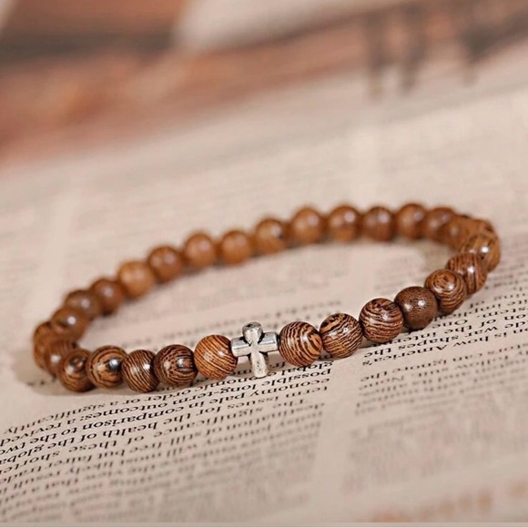 Cross Wood Beaded Bracelet, Men’s, Unisex - Picture 4 of 4